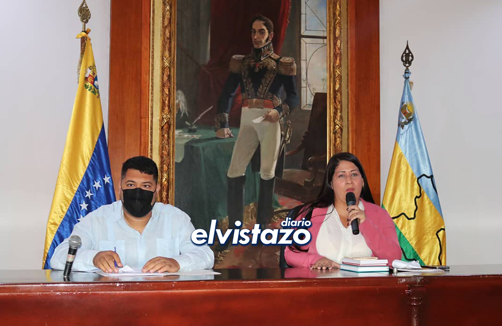 Consejo Legislativo de Anzoátegui evalúa informe de gestión del exgobernador Antonio Barreto Sira