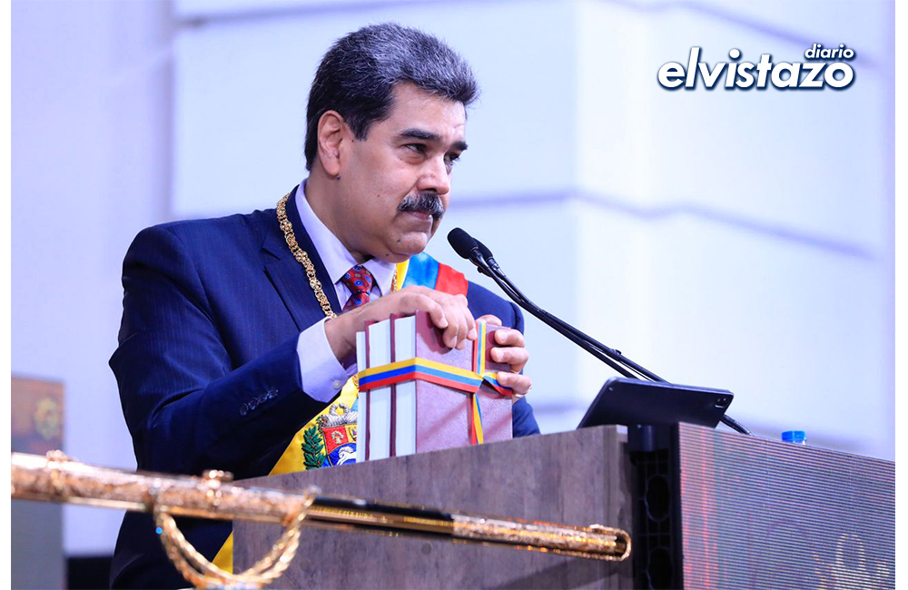 CNE recibió tres solicitudes para un eventual revocatorio contra Maduro