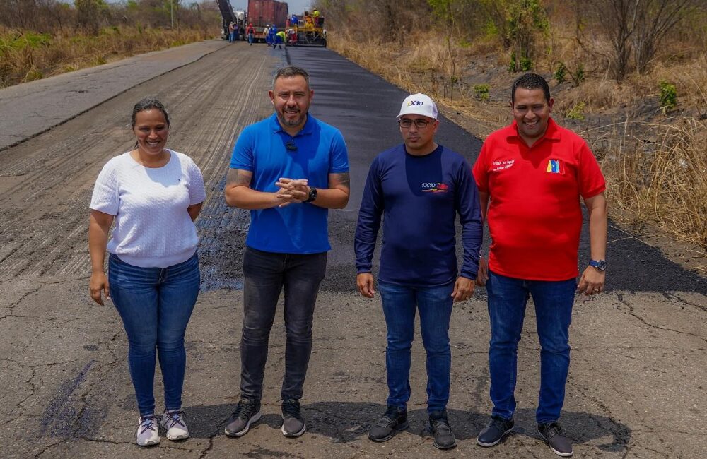 Tellechea y Marcano inspeccionaron asfaltado en el tramo Anaco – Cantaura y evaluaron mejoras en el Distribuidor