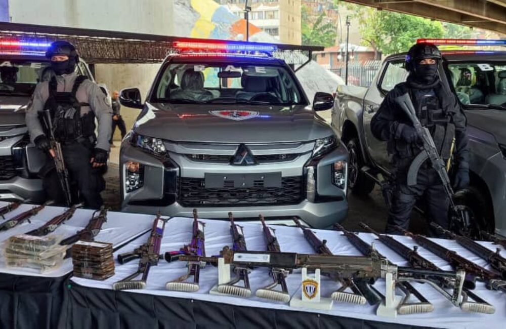 CICPC incautó 30 fusiles en un procedimiento que dejó seis delincuentes muertos en Aragua