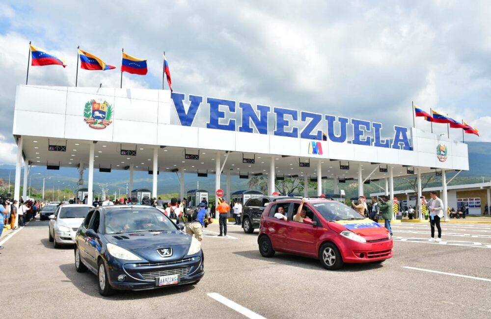 Venezuela y Colombia extienden el horario del paso vehícular en puentes que conectan Táchira con el Norte de Santander