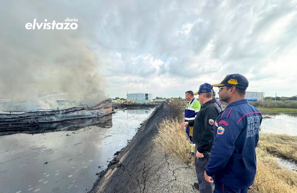 Viceministro de Gestión de Riesgos confirmó el control del incendio en tanque de PDVSA La Salina