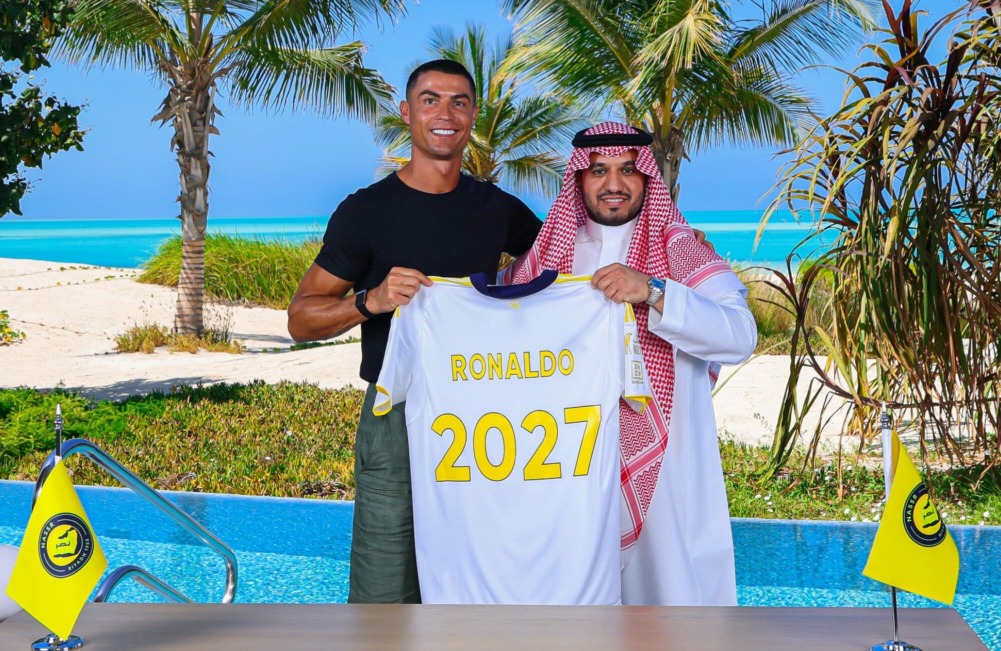 Cristiano renovó con Al Nassr y ganará por gol, por asistencia, por ganar títulos y objetivos
