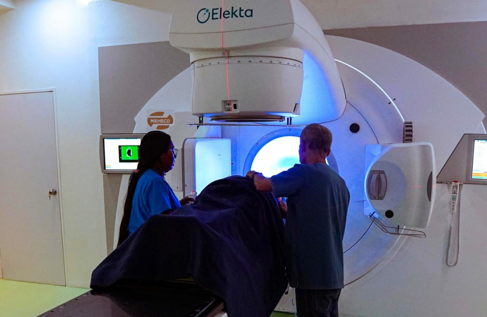 Reinauguran servicio de radioterapia en la Unidad Oncológica Ing. Kléber Ramírez Rojas de Barcelona