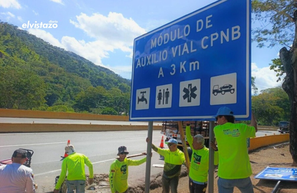 INTT mejora la señalización en la Autopista Regional del Centro con 21 nuevas vallas informativas