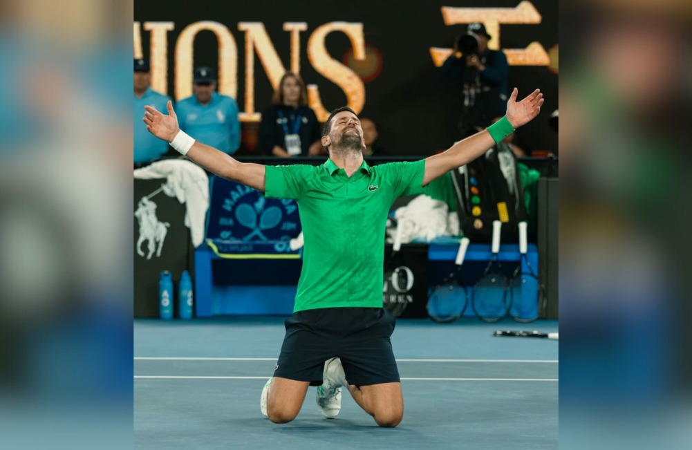 Djokovic gana a Sinner en emocionante juego de 5 sets y buscará su Grand Slam 25 frente a Alcaraz