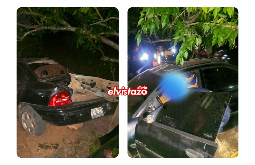 Conductor de Neón ileso y acompañante lesionado luego de sufrir vuelco en San Tomé