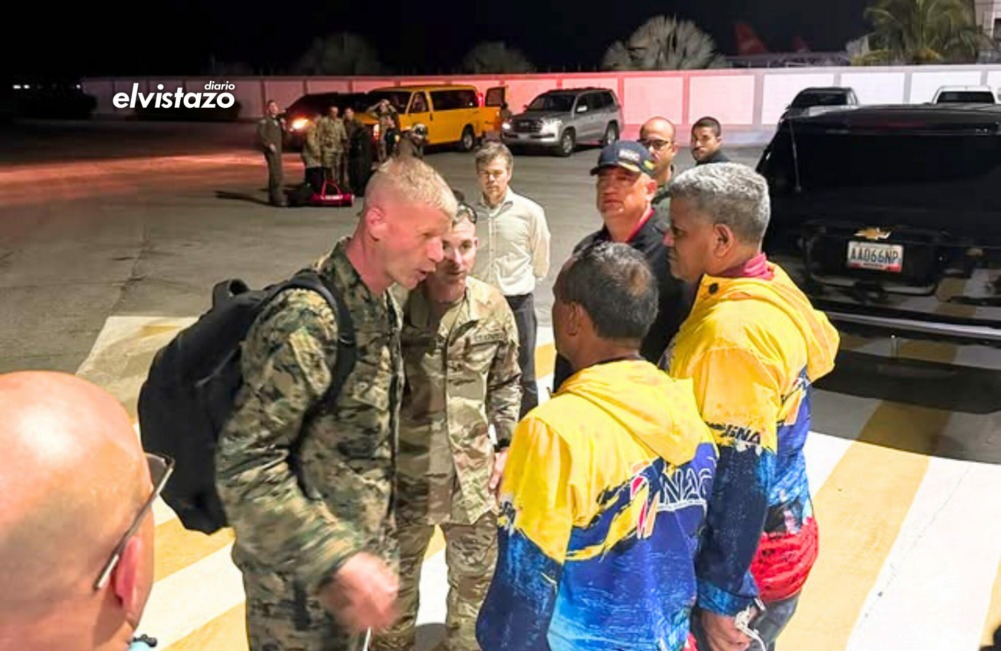 Jefe de los Marines llega a Venezuela para coordinar el apoyo de socorro